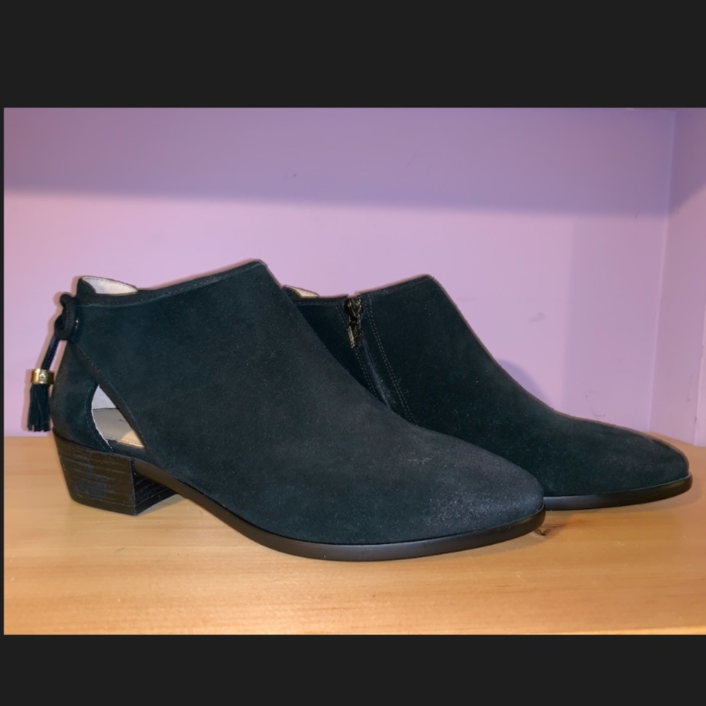 Micheal Kors Jennings Suede Low Ankle Boot